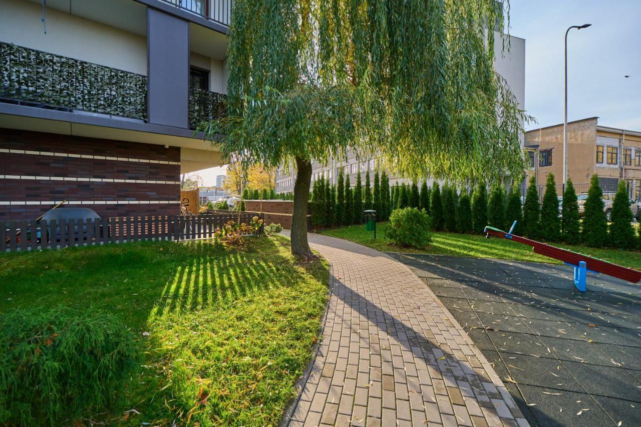 Apartment Wroclaw Krakowska With Balcony And Free Garage By Noclegi Renters Екстер'єр фото